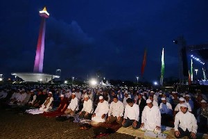 Malam Munajat 212, Rizieq Shihab Singgung Ketimpangan Hukum di Indonesia